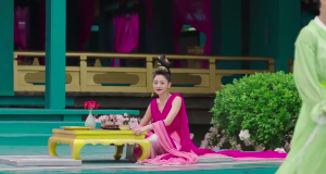 look at her cute little smile