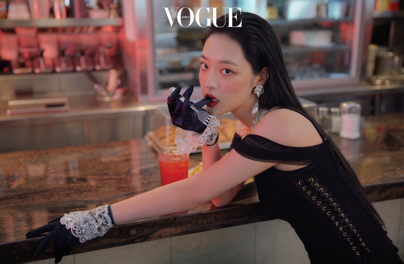 sulli vogue 2