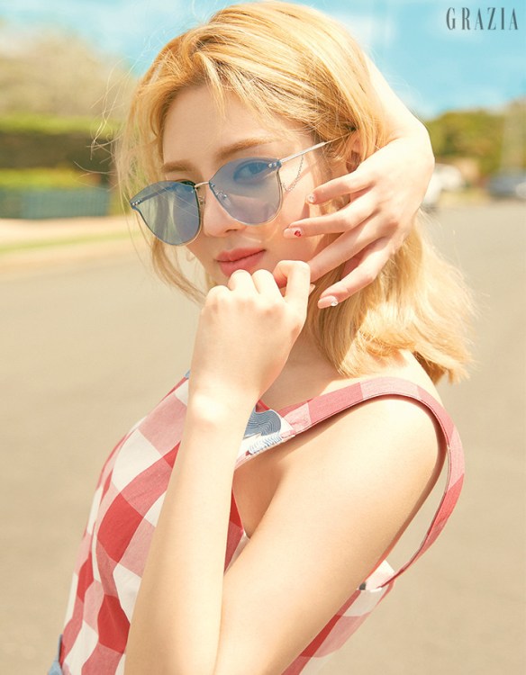 hyoyeon grazia 2